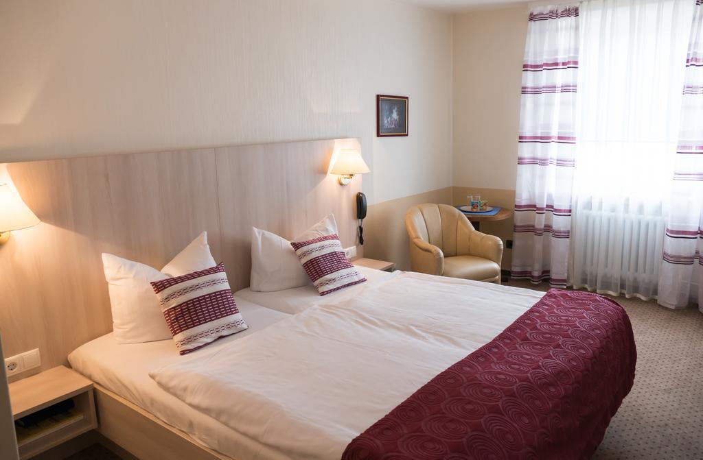 Hotel Excelsior Kassel Bagian luar foto