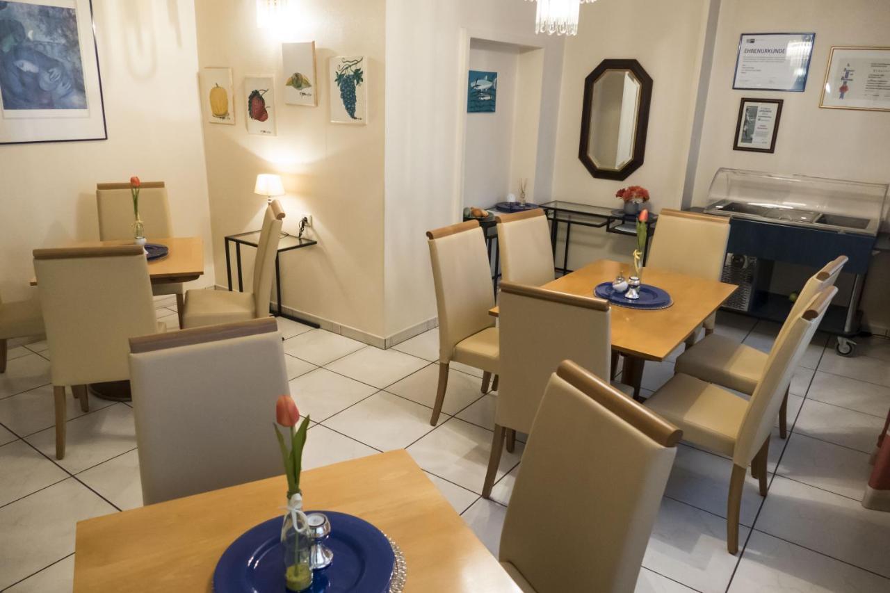 Hotel Excelsior Kassel Bagian luar foto